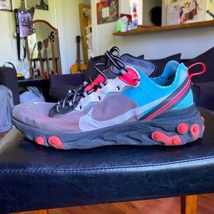 Nike React Element 87